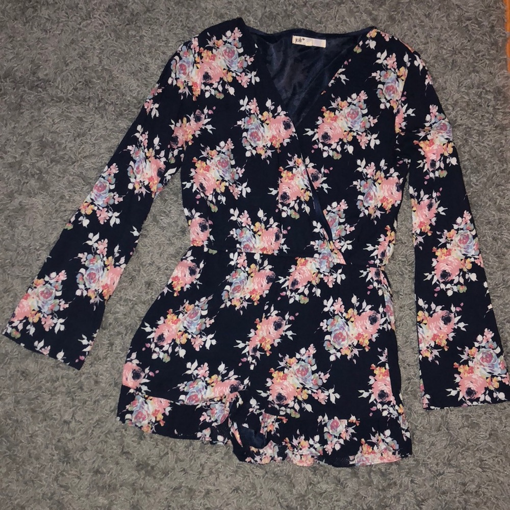 Flower print long sleeve romper